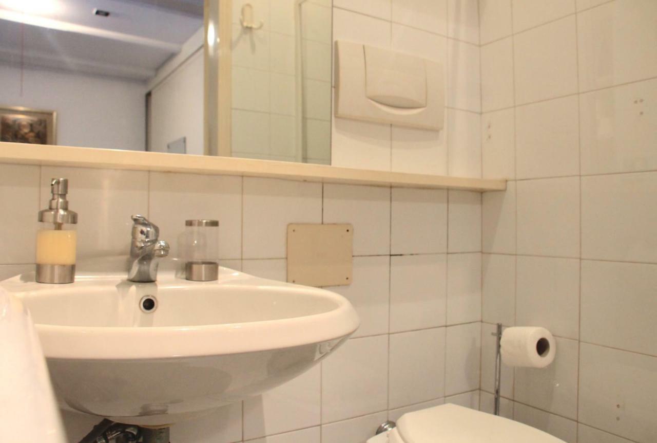 Basement Turati 3 -Consulates District Apartman Milánó Kültér fotó
